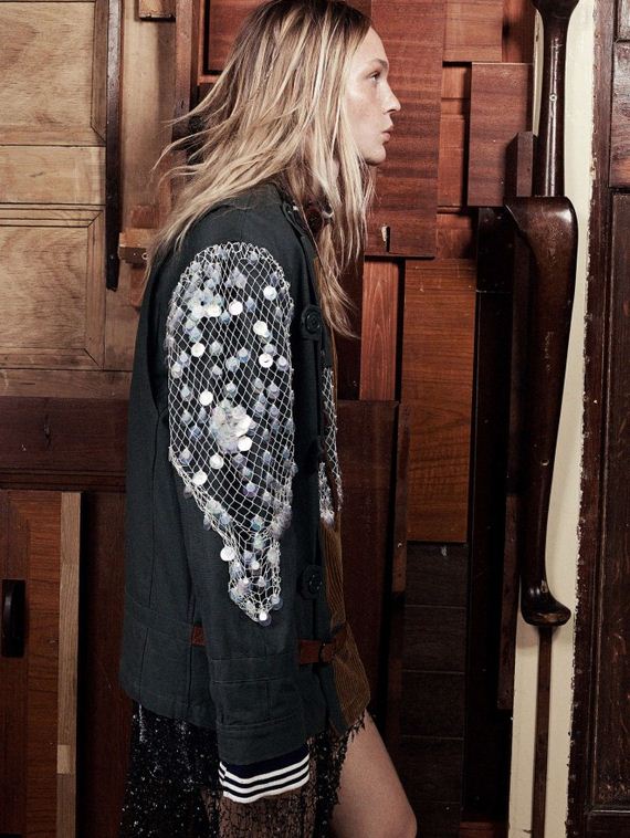Sasha-Pivovarova -Vogue-UK